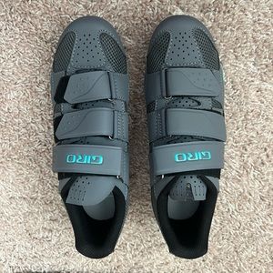 Women’s Giro Techne Wide spin shoes size 39 (US women’s 7.5)